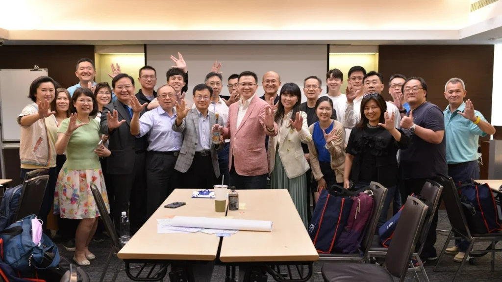 CEO CSM, the Zenith of CSM Courses on a Global Scale 18 88 1